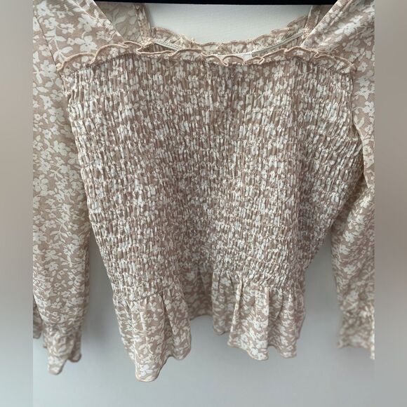 LE LIS Peasant Top Blouse M Floral Crop Long Sleeve Ruffle Boho Cottage Romantic - Picture 4 of 10